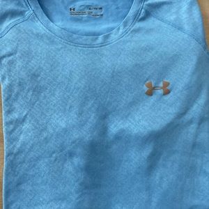 (2) Men’s Under Armour Heatgear